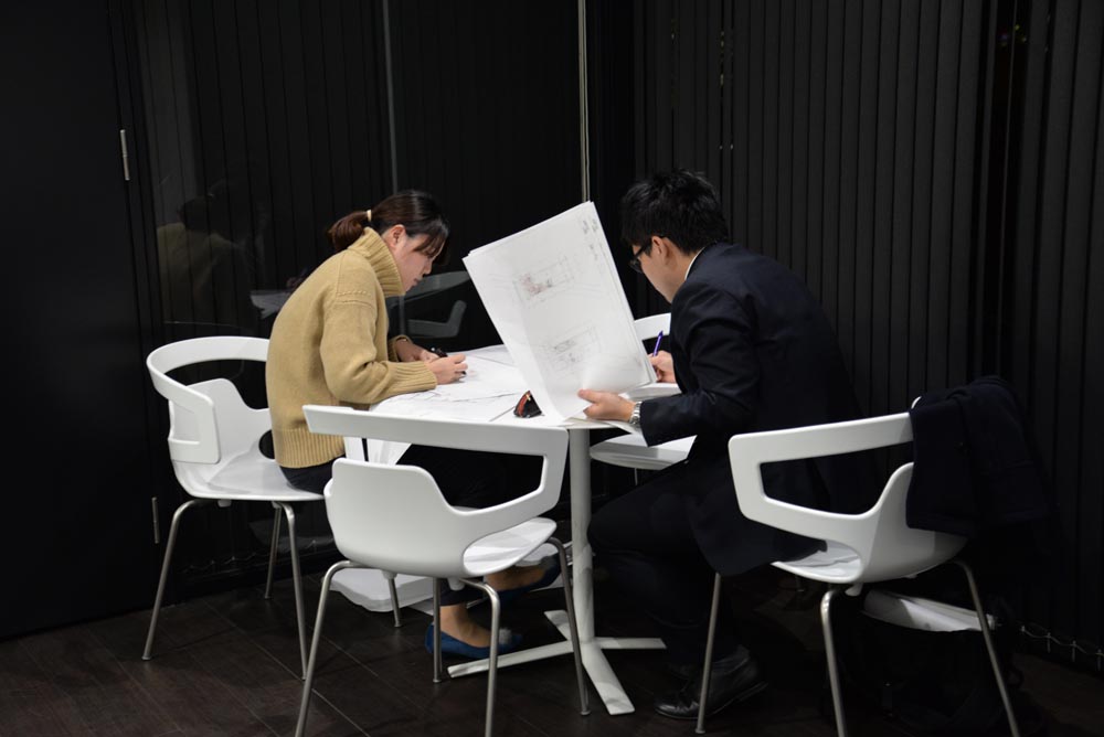 オフィス 人物 写真3